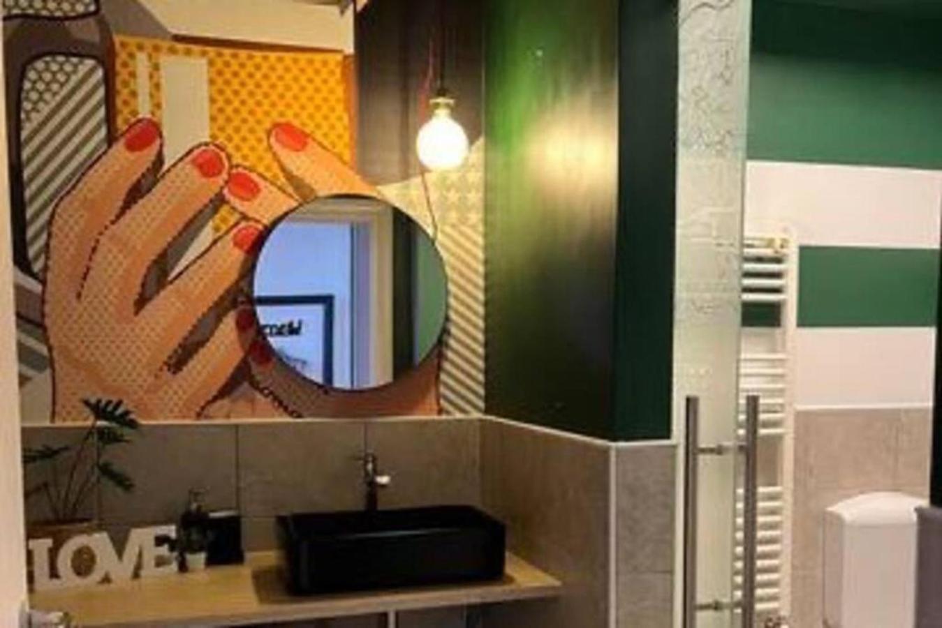 Dora Park-porta Susa Private Parking&netflix